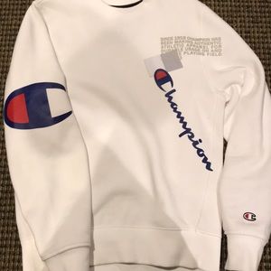 (White) Champion Sweater